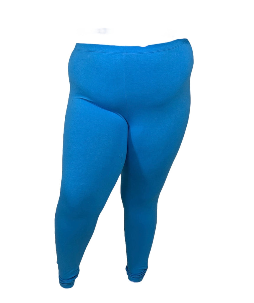 Plus Size Essential Leggings - QueenzReign